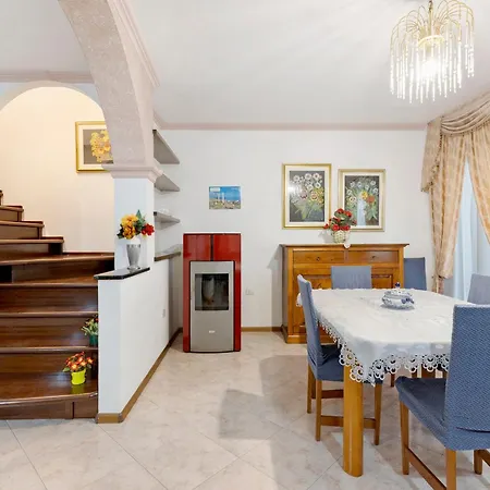 דירה Laila